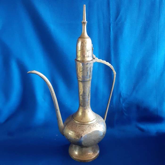 Brass coffee jug - Eastern Turkish made in india - 36cms tall