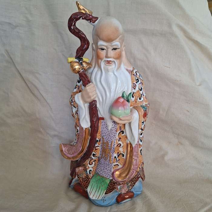 Chinese Immortal Longevity figurine 31 cms tall excellent condition. Shouxing