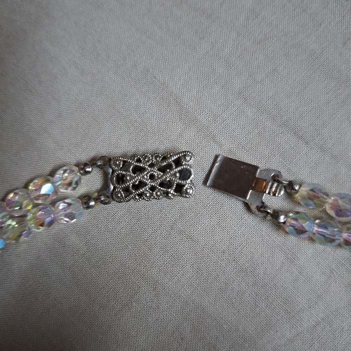 Crystal glass necklace - 2 strands - faceted irridescent
