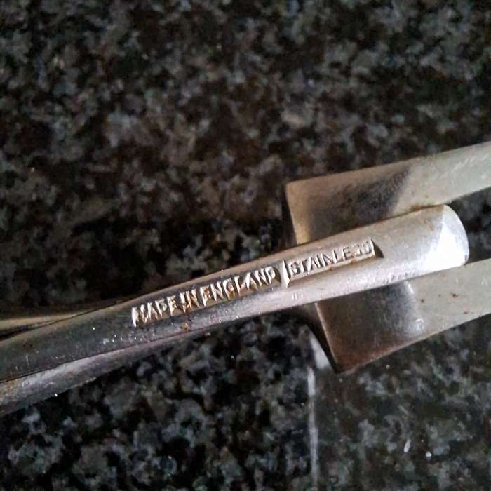 Sheffield Steel Horn handled Carving set - knife carver and steel
