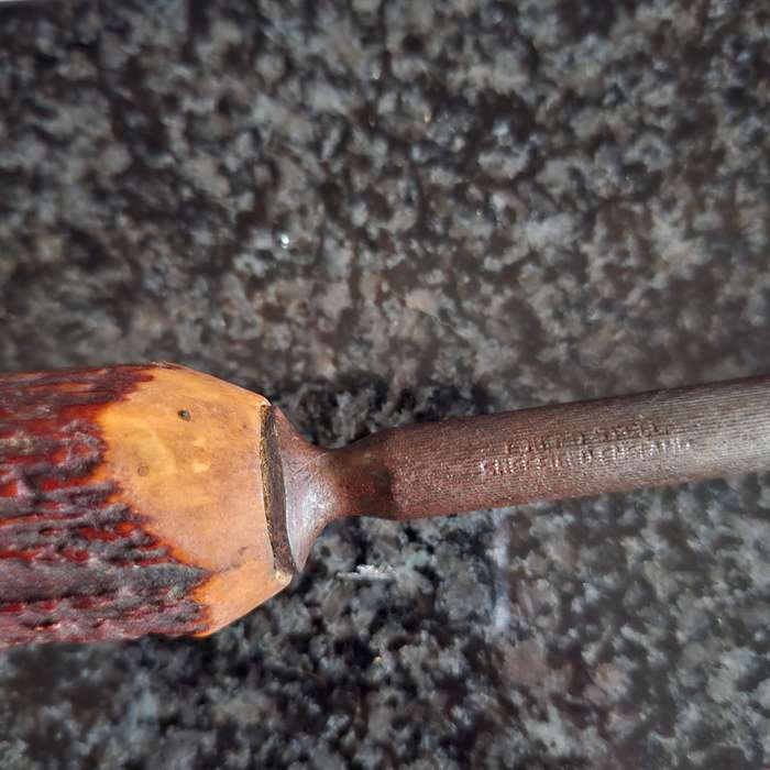Sheffield Steel Horn handled Carving set - knife carver and steel