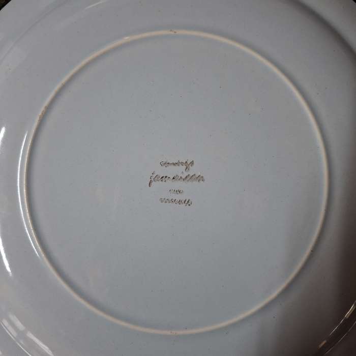 Delft ware type blue and White hand painted plate - "Things Jamaican" product pre 1988? Unusual  ...