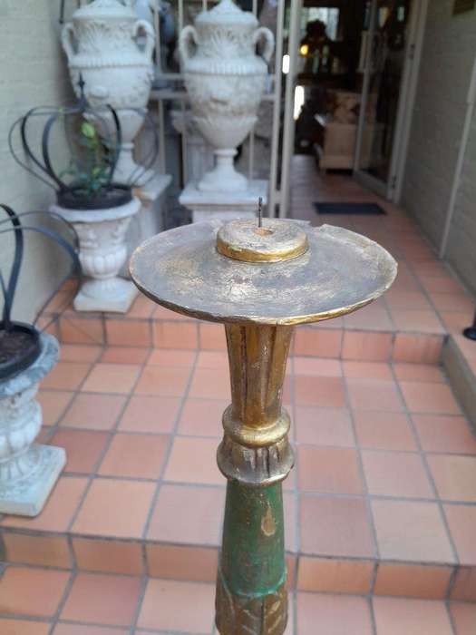 An Early 20th Century Circa 1920 Carved Giltwood Torchiere / Candle Holder For Floor Or Table Décor