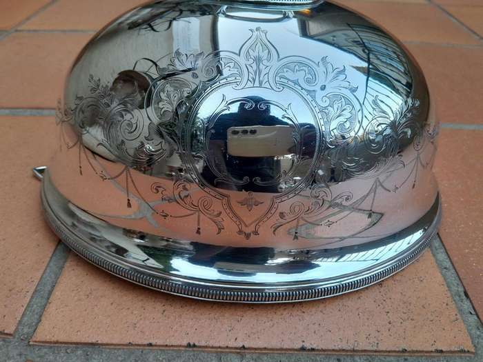 A 20th Century Sheffield Silver-Plate Food Dome By Lee & Wigfull