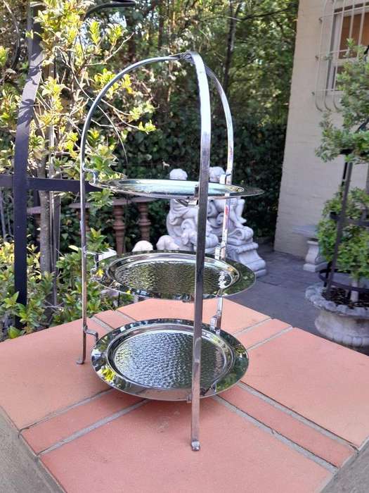 A 20th Century Silver-Plate Cake / Food Circular Stand