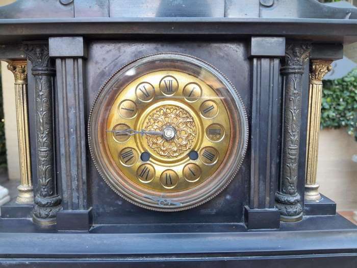 An Antique 19th Century French Style Black Slate Quartz Clock