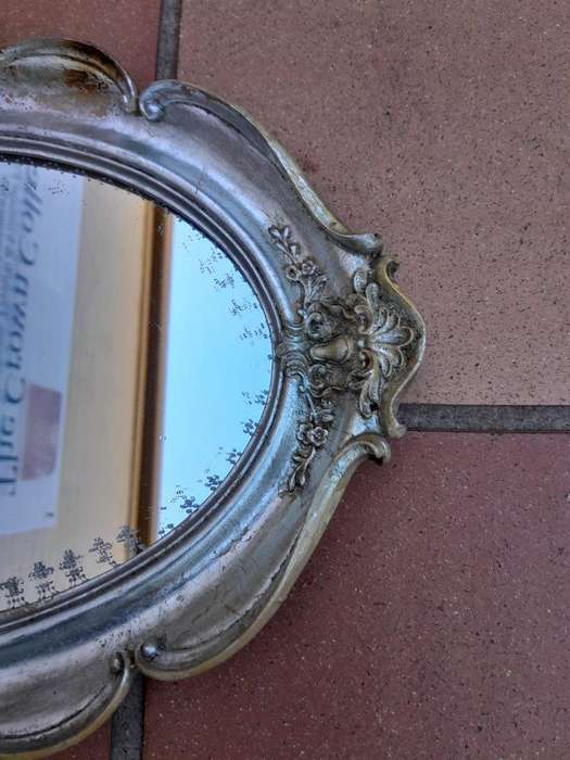 A 20th Century French Style Carved Mirror Gilt Champagne Finish