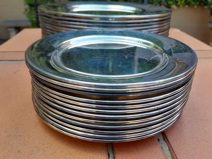 A 20th Century Set of 24 x Silver Plated Hartford-Sterling Underplates with HRH Engraved Consist...