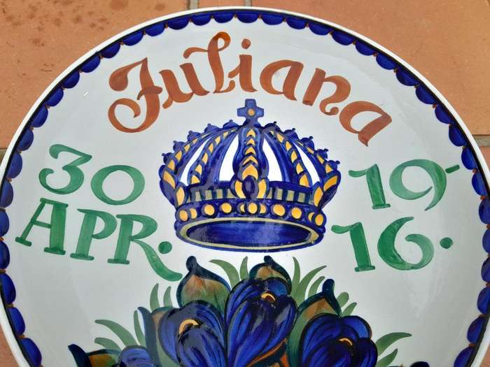 An Aluminia/Royal Copenhagen Denmark Commerative Platter
