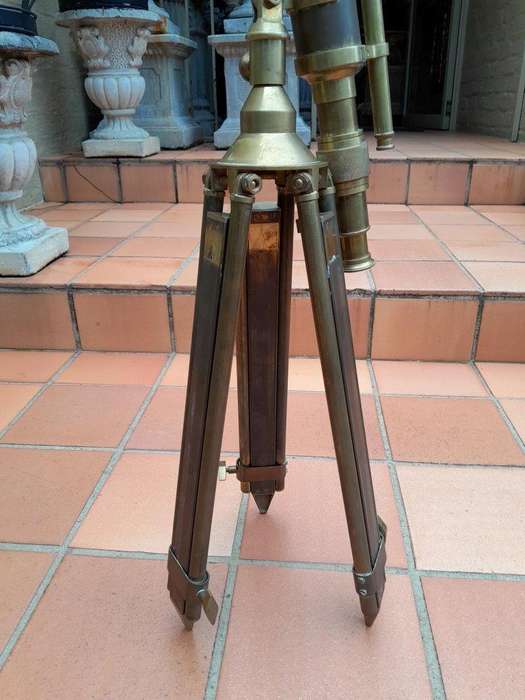 An Antique Brass Telescope On Tripod Stand (Adjustable And Lenses Working)
