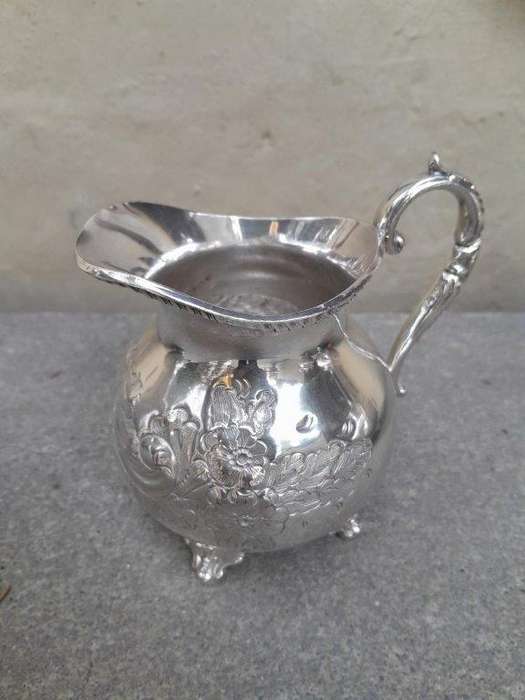 An Antique 19th Century John Turton Victorian Silver Plated Tea / Coffee Set