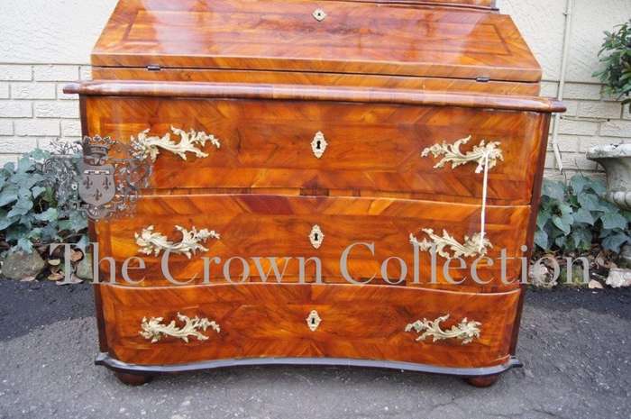 18th Century Lombardy Burr Walnut Secretaire Cabinet, circa 1760