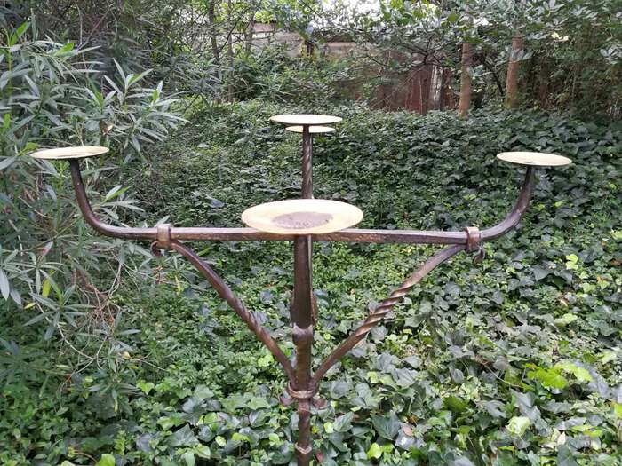A Vintage Set of 4 Wrought Iron 5 Arm Standing Candelabras With Gold Detail