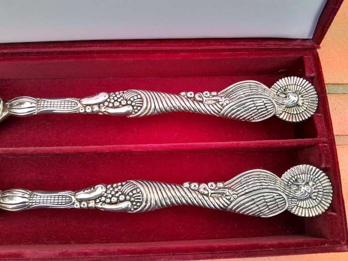 A 20TH Century Set of Godinger Silver Plate Salad Servers In Box