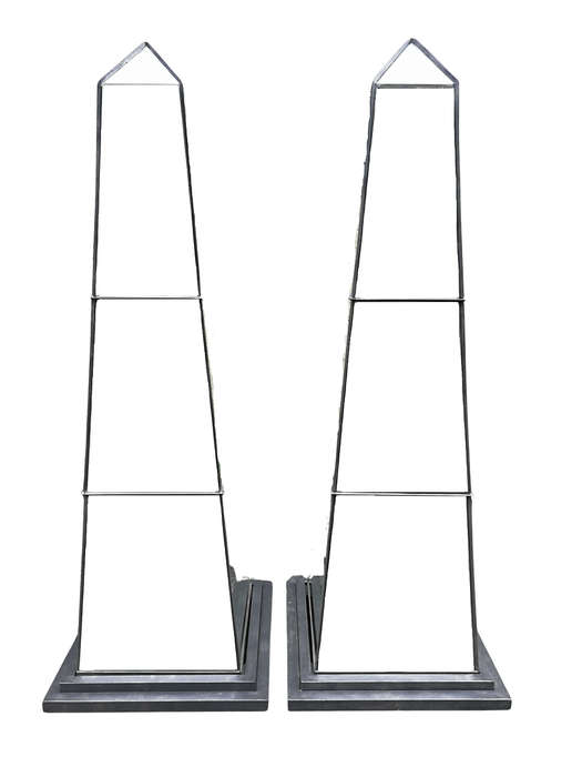 Pair Mirror Obelisks