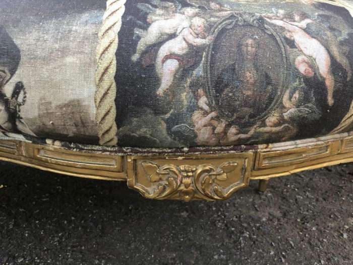 French style gilded settee with hand-painted fabric