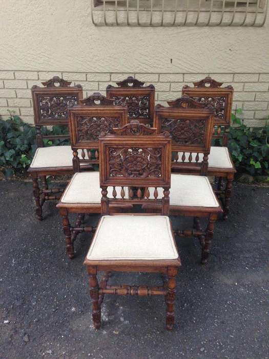 Set of 6 French antique carved chairs