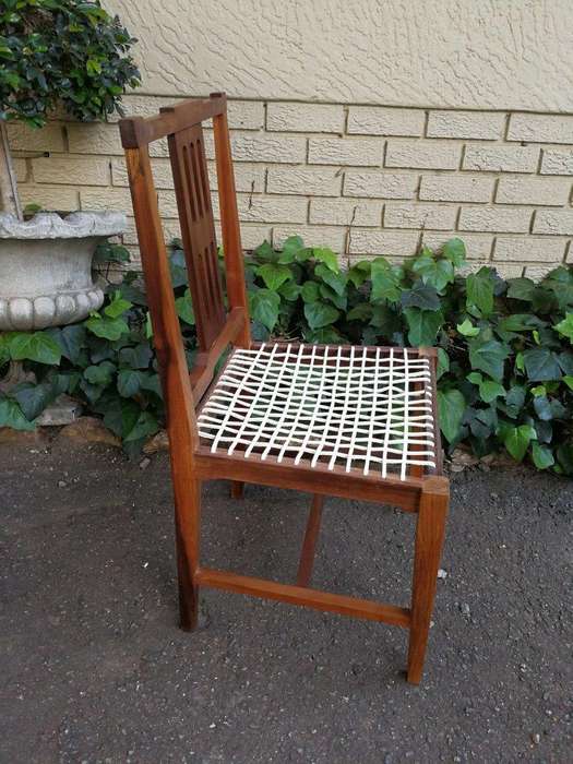 A Set Of Four (4) Bleached / Natural Mid Century Wood Riempie Chairs