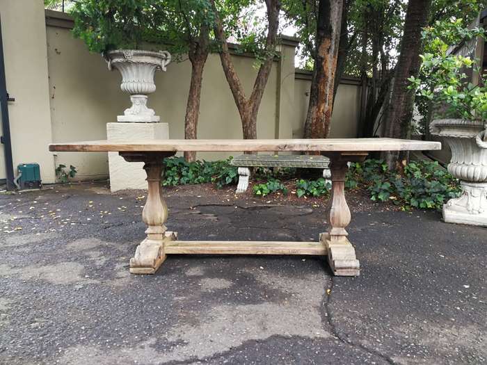 French Provincial Bleached / Natural Oak Refectory table/ Dining Table (8-Seater)