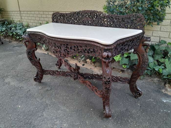 A Rare Circa 1895 Anglo Indian Rosewood Console Table / Server / Table