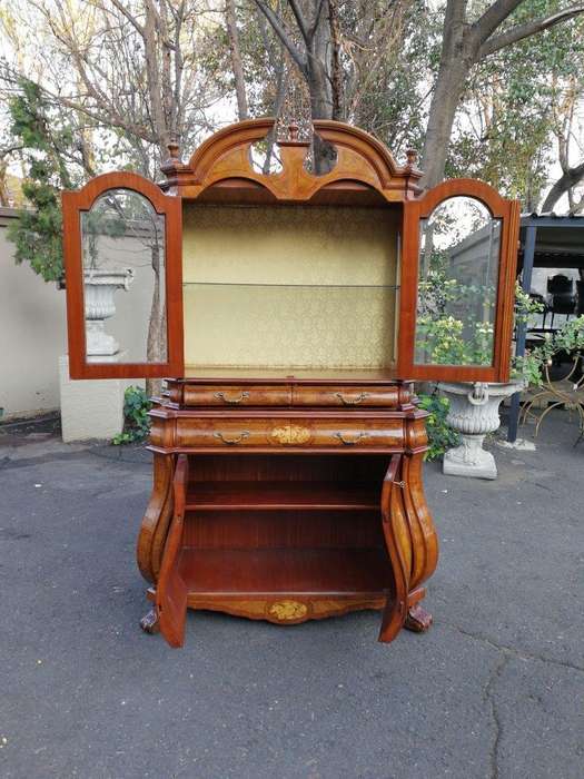 An Inlaid Walnut Bombe Vitrine Cabinet