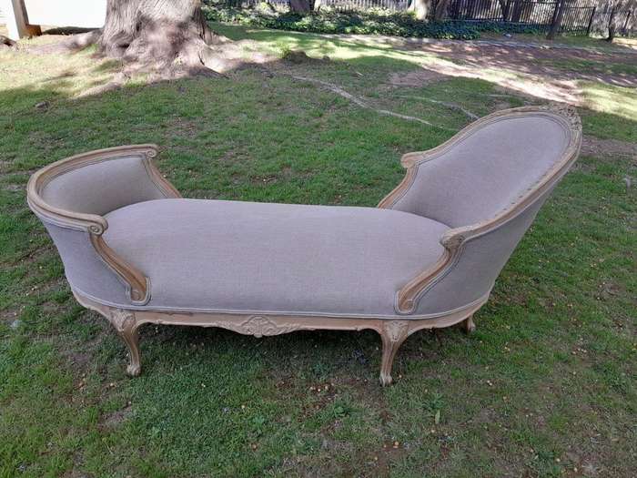 A French Painted Chaise Longue ND