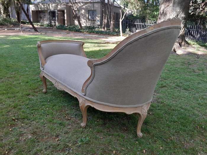 A French Painted Chaise Longue ND