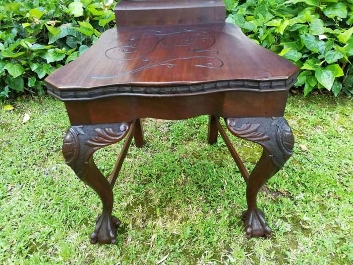 A 20th Century Oriental Hardwood Chair