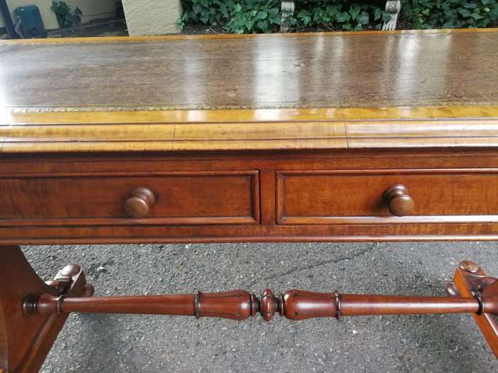 A Late circa 1890 Victorian Mahogany Library Table with BADA Stamp (British Antiques Dealers Asso...