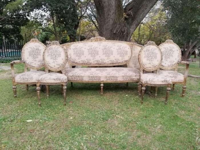 A 20th Century French Style Carved And Hand Gilded Giltwood Five Piece Set Comprising A Settee, A...