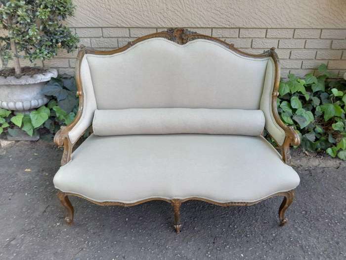 A Late 19th Century / Early 20th Century French Carved Walnut Settee+C18