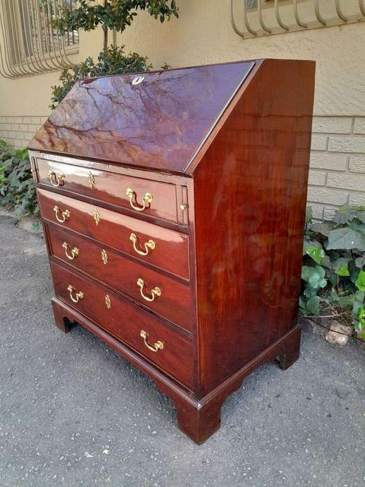 A Historic Circa 1800  Antique - George III Mahogany Bureau, Provenance: Ravenswood - A Heritage ...