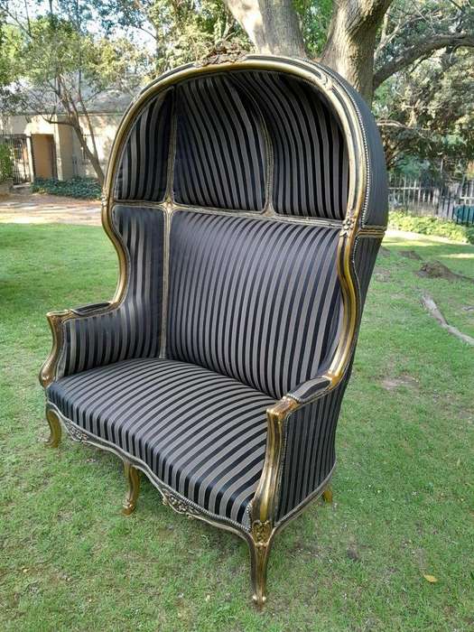 A French Style Carved and Gilded Wooden Dome / Canopy Settee (Dome Modelled on The Famous Louis X...