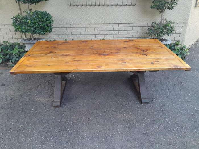 A Cape Yellowwood Entrance / Refectory / Dining Table