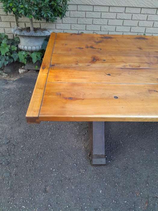 A Cape Yellowwood Entrance / Refectory / Dining Table