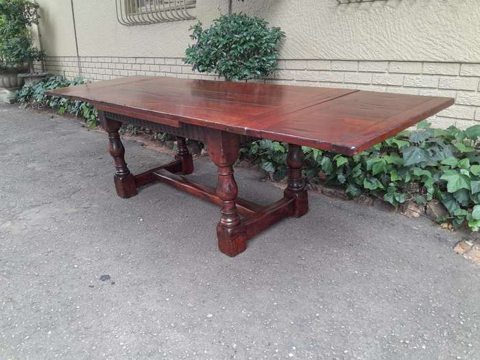 An Antique 19th Century Oak Refectory Table On Stretcher Base With Two Drawer Leaves (8-10 Seater)