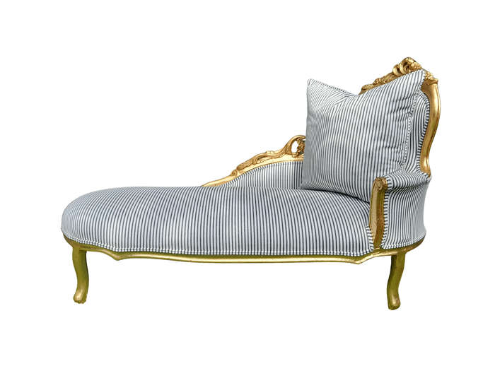 A French Style Ornately Carved Chaise / Chaise Lounge / Sofa Upholstered in a Contemporary Fabric...
