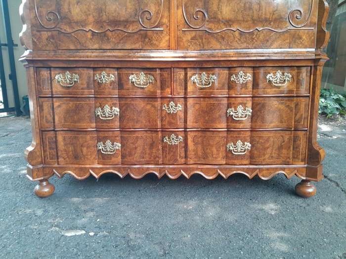 An Early 18th Century Circa 1740 Dutch Louis XIV William and Mary Burr Walnut and Oyster Armoire ...