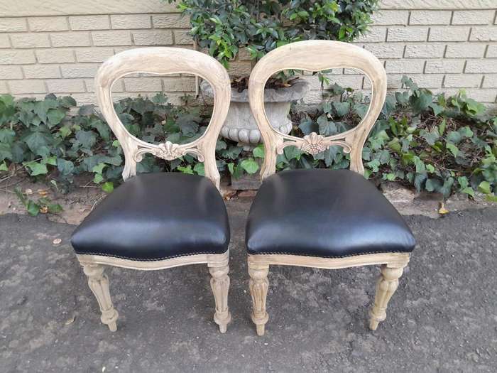 A Victorian Style Set of Ten Dining Chairs in a Contemporary Bleached Finish with Deep Buttoned L...