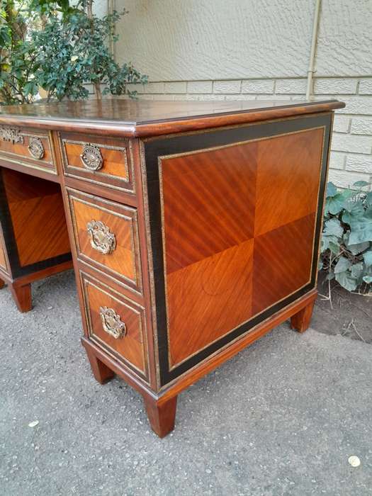 An Early 20th Century French Walnut And Gilt Mounted Desk
