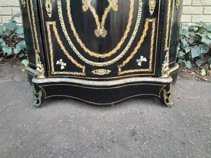 A 19th Century French Credenza With Marquetry Inlay. Mother Of Pearl And Ormolu And White Marble Top