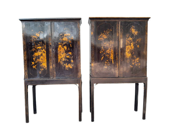 An 18th  / 19th Century Pair of English Chinoiserie Cabinets on Stands