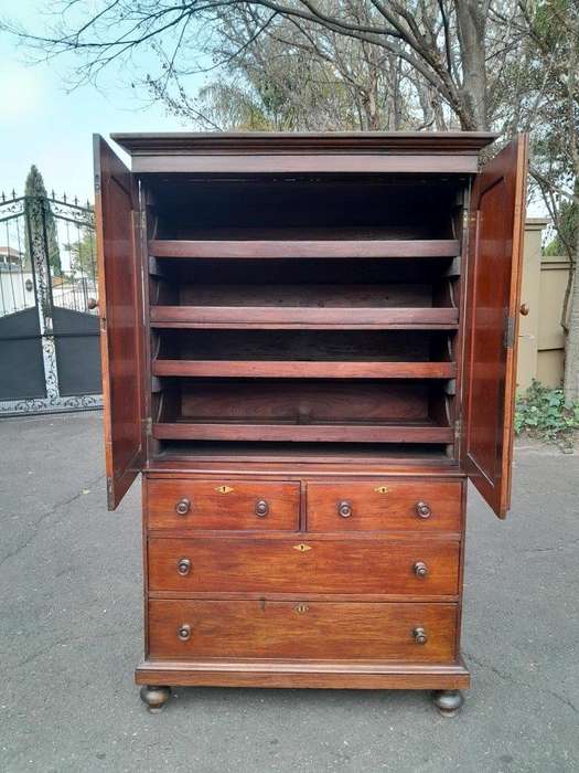 A 19TH Century Antique Victorian Mahogany Linen Press With Drawers and Shelves