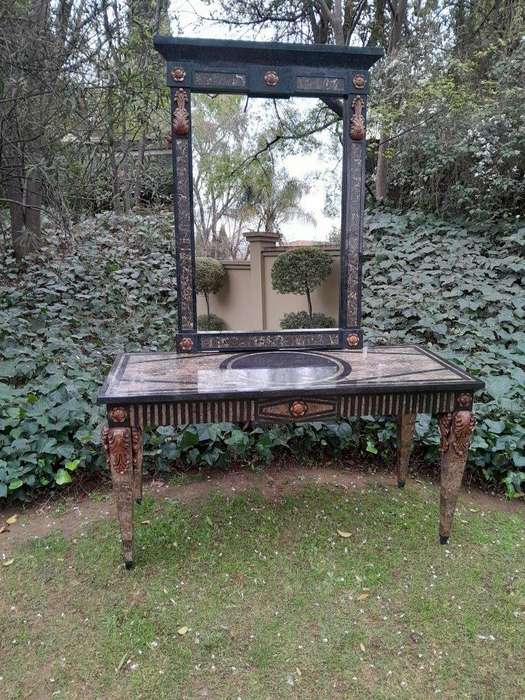 A 20TH Set of Century Maitland Smith Console Table and Mirror with Inlaid Stone Design