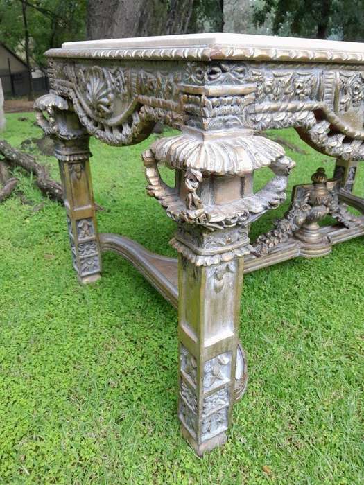 A 20th Century French Style Ornately Carved and Gilded Entrance / Console / Drinks Table with Cre...