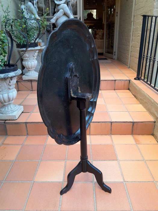 An Antique 19th Century Victorian Table with Mother Of Pearl