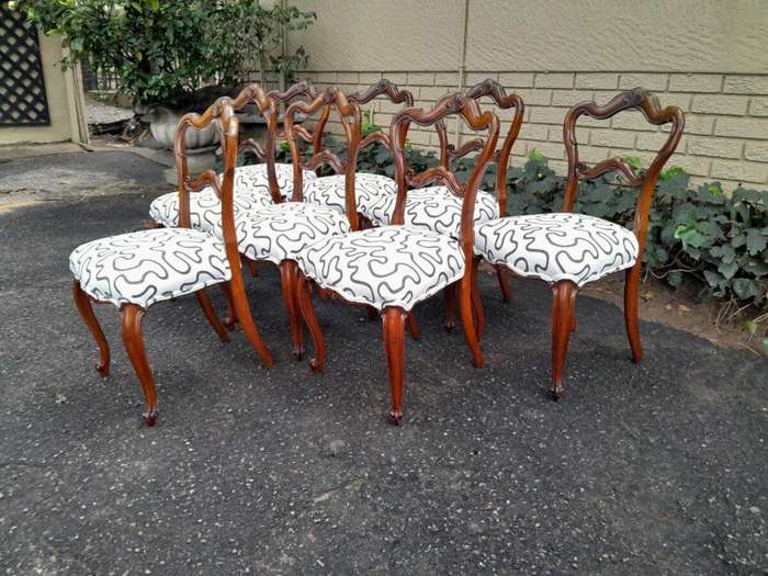 An Antique Victorian Circa 1880s Exceptional Set Of Eight  Carved  Walnut Dining Chairs Upholst...