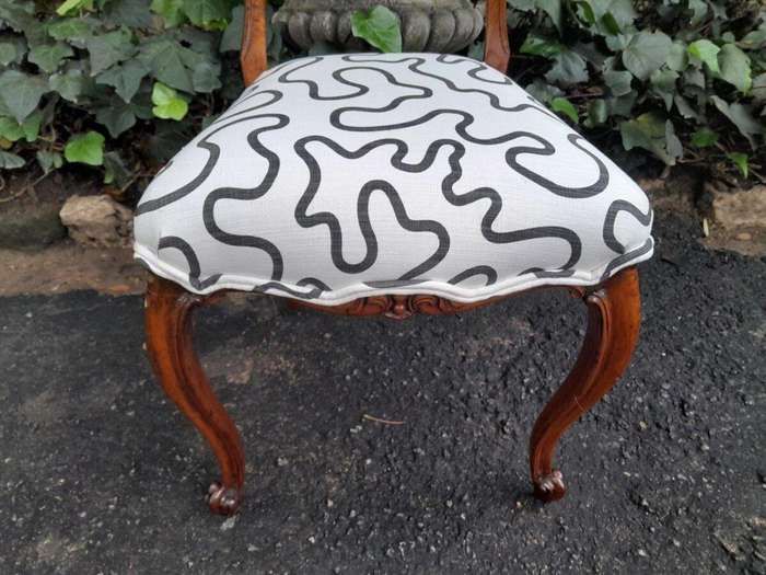An Antique Victorian Circa 1880s Exceptional Set Of Eight  Carved  Walnut Dining Chairs Upholst...