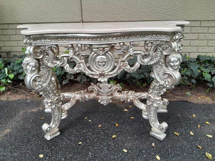 A 20th Century Ornately Carved Gilt Console / Drinks Table With Cream Marble Top