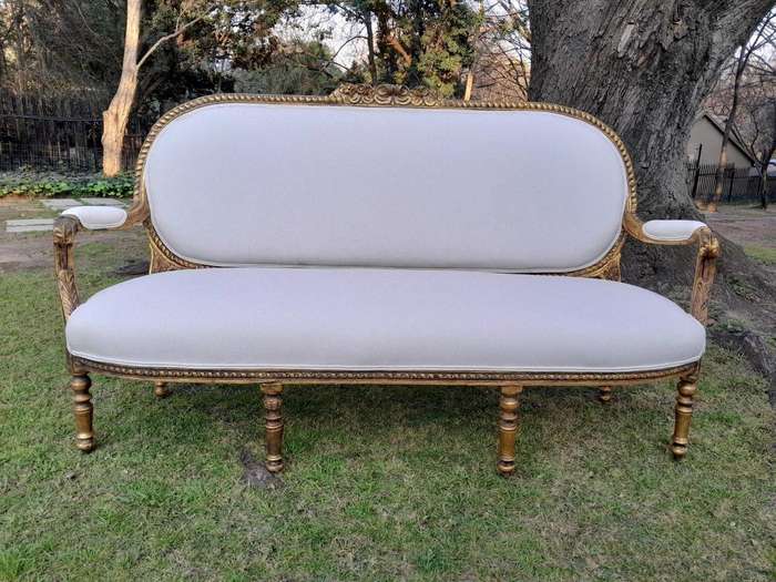 An Antique 19th Century / Circa 1850s  French Louis XV Style Giltwood Settee